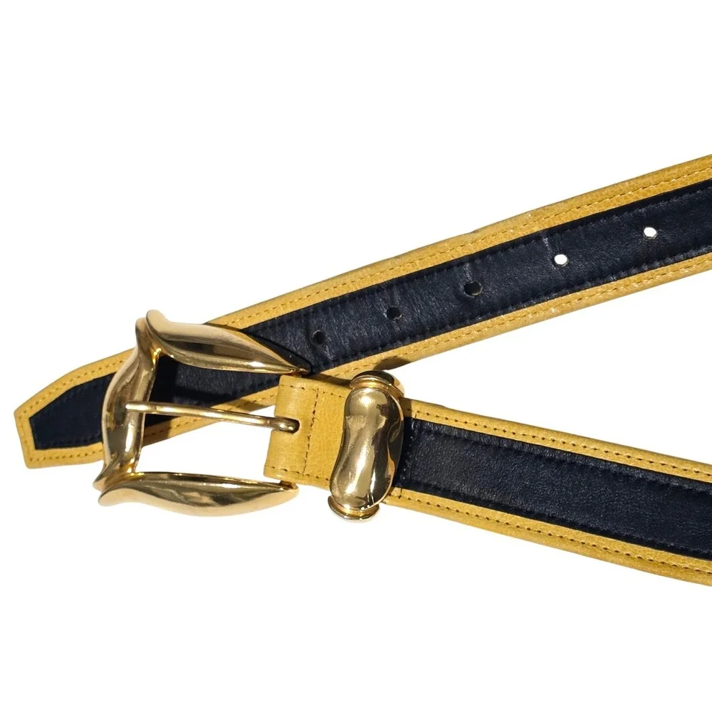Carlisle Belt Womens Small vintage90,YellowLeather‎ Gold Sculptural Buckle Exc